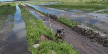 EL CAMINO LARREA-MECHITA TAMBIEN CORRE PELIGRO DE CORTARSE