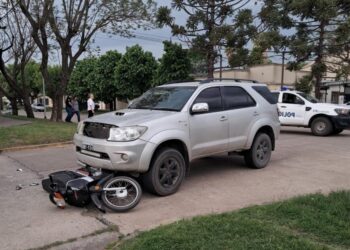 ACCIDENTE. UNA MUJER QUE IBA EN MOTO SE HALLA INTERNADA