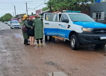 AFORTUNADAMENTE MEJORO EL TIEMPO, PERO ESTA MAÑANA HUBO EVACUDADOS