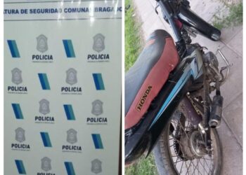 SECUESTRAN UNA MOTO ESTACIONADA EN LA VÍA PÚBLICA, POR INCUMPLIMENTO DE LAS NORMAS DE TRÁNSITO