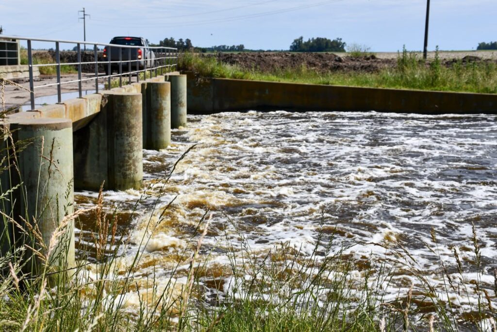 EMERGENCIA AGROPECUARIA. EL INTENDENTE RECIBIÓ AL MINISTRO JAVIER RODRÍGUEZ 11 1000078887