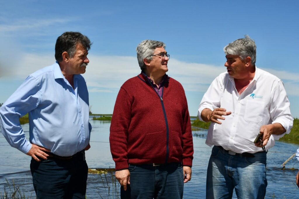 EMERGENCIA AGROPECUARIA. EL INTENDENTE RECIBIÓ AL MINISTRO JAVIER RODRÍGUEZ 8 1000078888