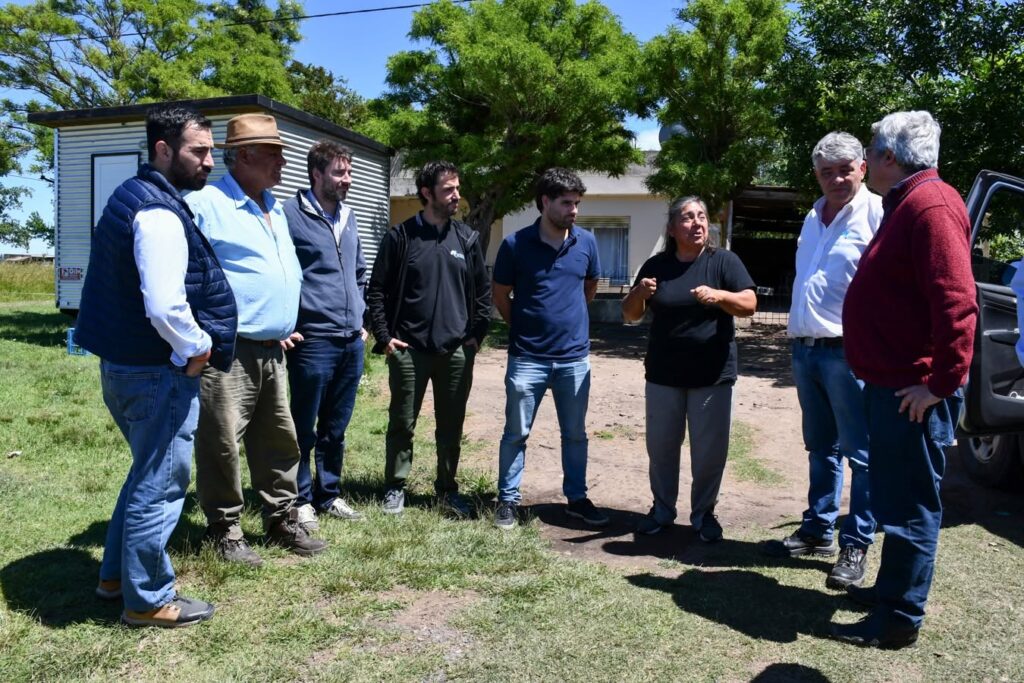 EMERGENCIA AGROPECUARIA. EL INTENDENTE RECIBIÓ AL MINISTRO JAVIER RODRÍGUEZ 6 1000078889