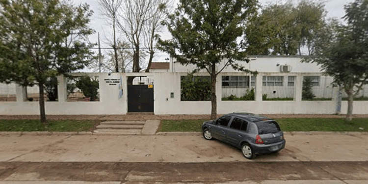 ENTRO A ROBAR A LA ESCUELA N ° 6, PERO FUE APREHENDIDO