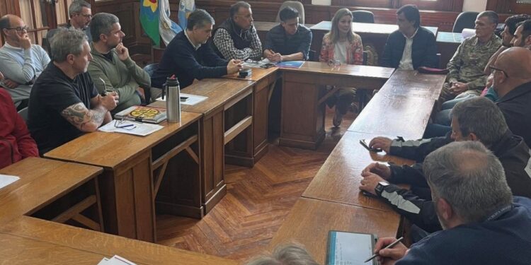 INUNDACIONES: LA INTENDENTE DE 9 DE JULIO RECIBIÓ A AUTORIDADES PROVINCIALES Y NACIONALES 1 INUNDACIONES: LA INTENDENTE DE 9 DE JULIO RECIBIÓ A AUTORIDADES PROVINCIALES Y NACIONALES