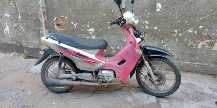 LA POLICIA ESCLARECIO EL HURTO DE UNA MOTO E IDENTIFICO AL AUTOR