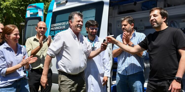 NUEVA AMBULANCIA PARA EL HOSPITAL SAN LUIS