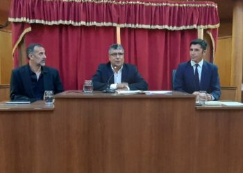 LOS DELIBERATIVOS DE BRAGADO TIENEN NUEVAS AUTORIDADES: MÓNICA ALFONSO Y MAURICIO YAFFALDANO.