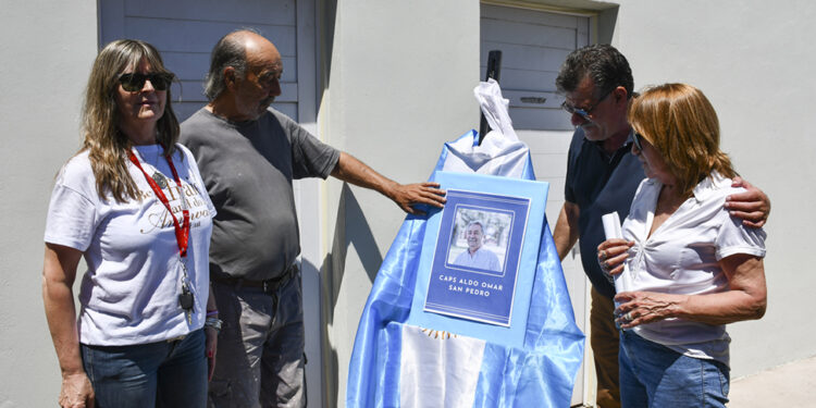 EL CAPS DEL BARRIO LA CURVA YA TIENE EL NOMBRE DE “ALDO OMAR SAN PEDRO” 1 EL CAPS DEL BARRIO LA CURVA YA TIENE EL NOMBRE DE “ALDO OMAR SAN PEDRO”