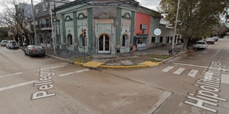 AMENZARON Y AGREDIERON A LOS DUEÑOS DE UN COMERCIO POR NO VENDERLES BEBIDAS ALCOHOLICAS