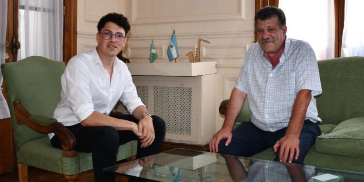 REESTRUCTURACIÓN DEL GABINETE: EL INTENDENTE RECIBIÓ A SALVADOR ALONSO