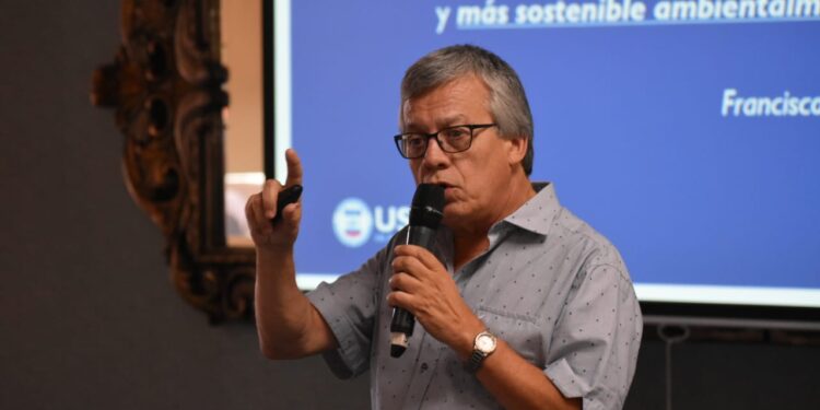 “LLEVAR LA BASURA AL CEAMSE ES UN SINSENTIDO AMBIENTAL Y ECONOMICO” DIJO ORLANDO COSTA 1 “LLEVAR LA BASURA AL CEAMSE ES UN SINSENTIDO AMBIENTAL Y ECONOMICO” DIJO ORLANDO COSTA