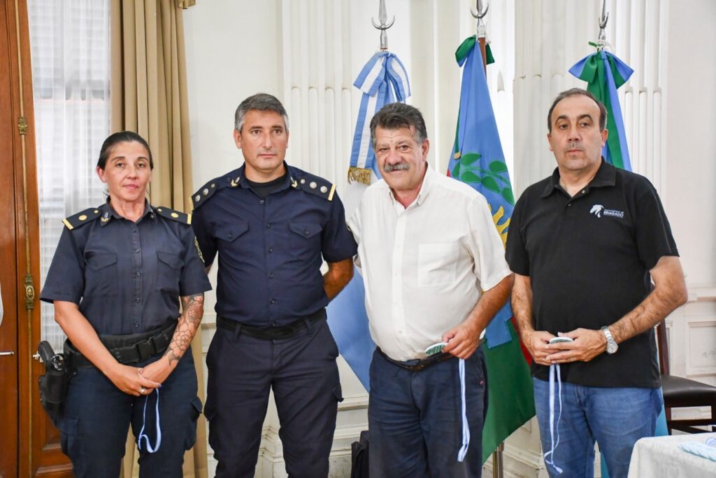 bare ghi reconocimiento policias1
