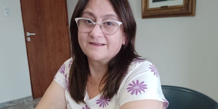 BARENGHI PIDE LICENCIA Y ASUMIRA ESTHER BUSTOS. PRIMERA VEZ QUE EN BRAGADO GOBIERNA UNA MUJER COMO INTENDENTE