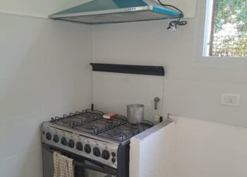 VISITA DE CONSEJEROS A LA ESCUELA N° 18 DE IRALA. SUPERVISARON OBRAS 6 VISITA DE CONSEJEROS A LA ESCUELA N° 18 DE IRALA. SUPERVISARON OBRAS