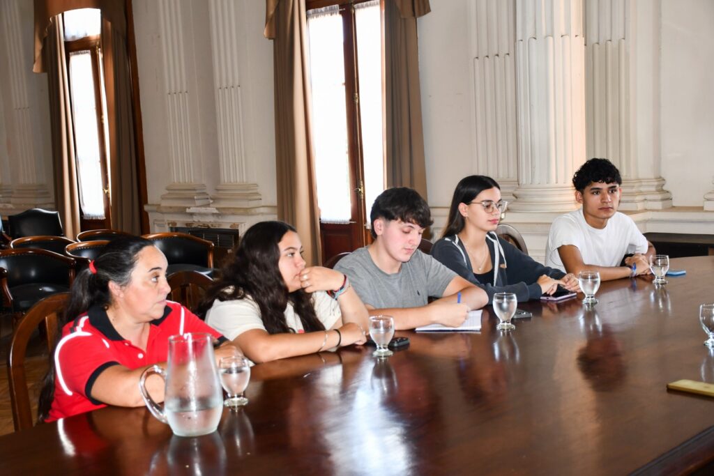 EL CEB 2026 FUE RECIBIDO POR EL SECRETARIO DE GOBIERNO 6 1000180253