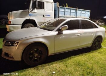 APREHENDIDOS POR AGREDIR AL CONDUCTOR DE LA GRÚA DE ACARREO