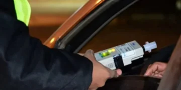 IBAN ALCOHOLIZADOS, CON SUS HIJOS Y RUMBO A VIAJES LARGOS: DOS TRAGEDIAS QUE LA ANSV FRENÓ A TIEMPO EN LA RN9