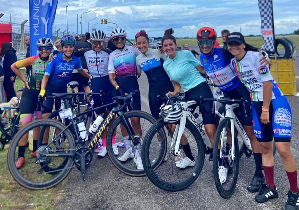 ciclistas fem la pampa