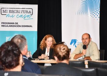SE REALIZÓ EN LA MUNICIPALIDAD UNA NUEVA JORNADA DE FIRMA DE TÍTULOS DE PROPIEDAD