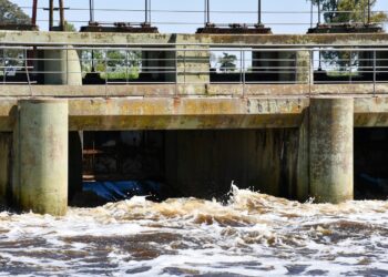 EL CONCEJAL CASTILLO EXPUSO SU PREOCUPACIÓN POR LOS NIVELES DE LA LAGUNA Y PIDIO LA INTERVENCION DE RECURSOS HIDRICOS