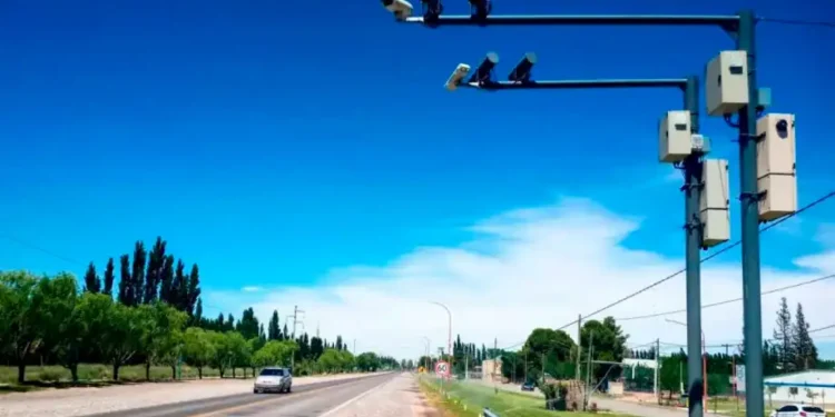 LA CONCEJAL GELITTI DENUNCIA LA AUSENCIA DE SEÑALIZACION EN UN RADAR DE RUTA 5