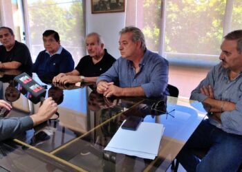 EL SEOCA DE BRAGADO RECIBIO A DIRIGENTES DEL MOVIMIENTO MERCANTIL DEL INTERIOR. RESPALDO AL CIERRE DE SUPERMERCADOS LOS DOMINGOS