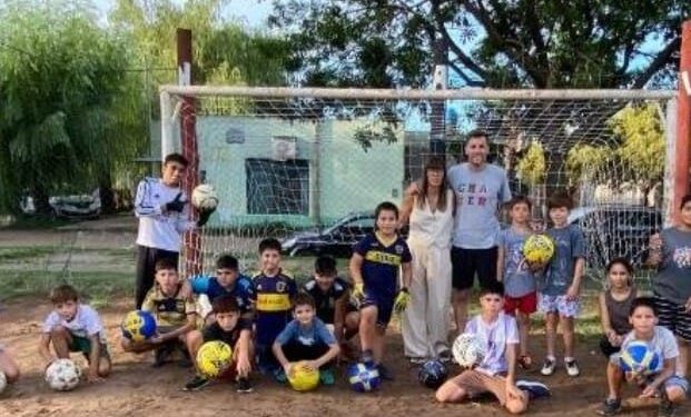 VOLVER AL “POTRERO”: LLA RECUPERÓ LA CANCHA DEL FONAVI