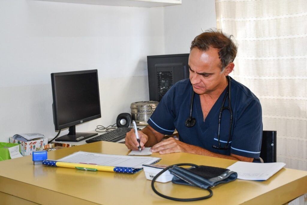 COMENZÓ A FUNCIONAR EL CONSULTORIO DE HIPERTENSIÓN EN EL CAPS SANTA MARTA 6 albizu cardiologo