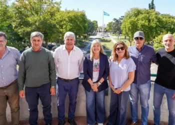 ALVAREZ RODRÍGUEZ REUNIÓ A INTENDENTES DE LA CUARTA Y LLAMÓ A CONSTRUIR JUNTO A KICILLOF UNA ALTERNATIVA SUPERADORA