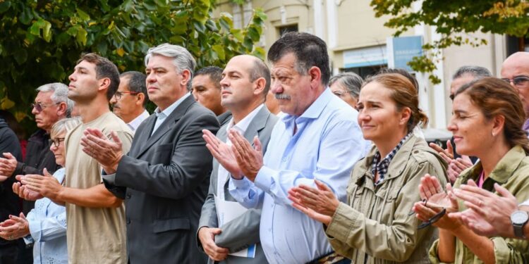SE REALIZÓ EL ACTO OFICIAL POR EL 180º ANIVERSARIO DE LA FUNDACIÓN DEL CANTÓN MILITAR BRAGADO