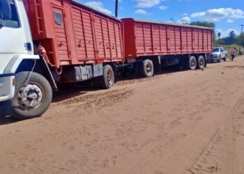 CHOCO CON UN CAMION Y RESULTÓ CON UNA PIERNA FRACTURADA 7 CHOCO CON UN CAMION Y RESULTÓ CON UNA PIERNA FRACTURADA