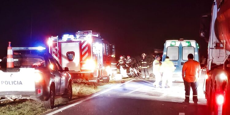 IMPACTANTE SINIESTRO EN RUTA 5 CON EL LUCTUOSO SALDO DE 4 VICTIMAS FATALES