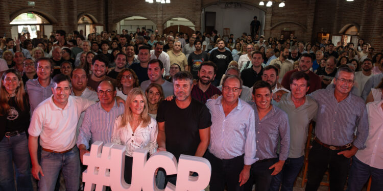 EL RADICALISMO CON MAYOR REPRESENTACIÓN TERRITORIAL DE LA PROVINCIA DE BUENOS AIRES SE REUNIÓ EN SALADILLO
