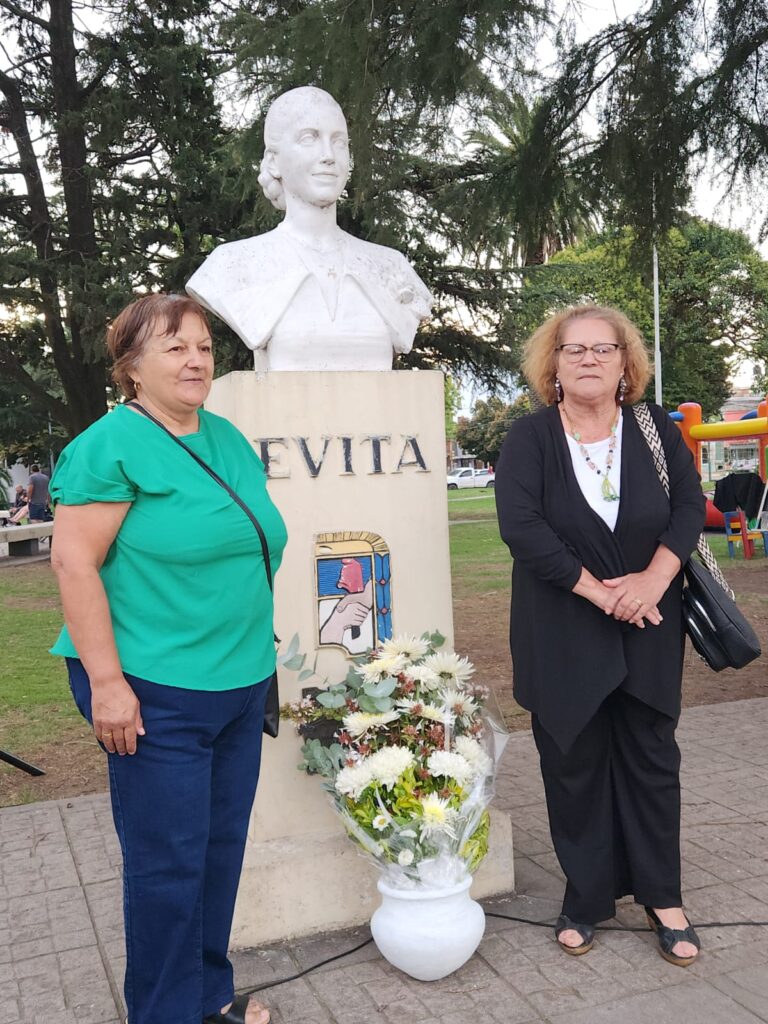 homenaje evita disidentes 3