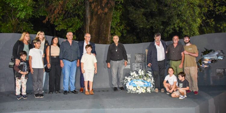 A 44 AÑOS DE MALVINAS, BRAGADO RINDIÓ UN NUEVO HOMENAJE A LOS VETERANOS 1 A 44 AÑOS DE MALVINAS, BRAGADO RINDIÓ UN NUEVO HOMENAJE A LOS VETERANOS