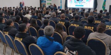 CAPACITACIÓN EN CIBERDELITOS, TECNOLOGÍAS APLICADAS A LA FUNCIÓN POLICIAL Y ABORDAJE EN LA TEMÁTICA DE GROOMING.