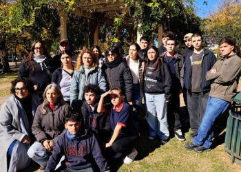 CAMPAÑA PARA RECAUDAR EL DINERO PARA REALIZAR EL VIAJE DE LOS ALUMNOS DE LA ESCUELA TÉCNICA QUE FUERON ESTAFADOS