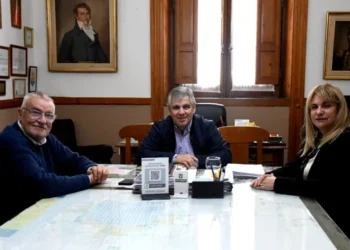 BRITOS, REVILLA Y GATICA EN UNA CUMBRE DE DIRIGENTES CON VARIOS MENSAJES POLÍTICOS