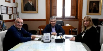 BRITOS, REVILLA Y GATICA EN UNA CUMBRE DE DIRIGENTES CON VARIOS MENSAJES POLÍTICOS