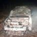 DESTRUCCIÓN TOTAL DE UN AUTOMOVIL POR UN INCENDIO MIENTRAS TRANSITABA POR UN CAMINO VECINAL