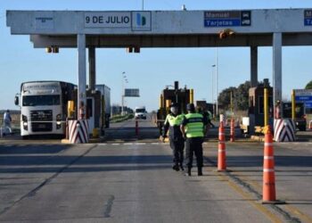 LA RUTA 5 FUE CONCESIONADA SIN OBLIGACION DE REALIZAR LA AUTOVIA PERO SI DOS NUEVAS CABINAS DE PEAJE
