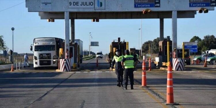 LA RUTA 5 FUE CONCESIONADA SIN OBLIGACION DE REALIZAR LA AUTOVIA PERO SI DOS NUEVAS CABINAS DE PEAJE