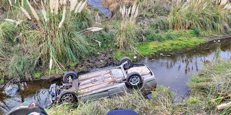UN IMPACTANTE VUELCO OCURRIO EN RUTA 46 CERCA DE CHACRAS DEL BRAGADO