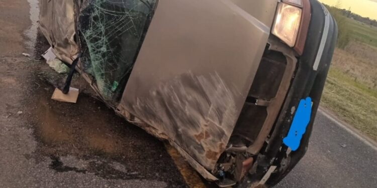 UN HOMBRE Y UNA MUJER, AMBOS DE BRAGADO, MUERTOS TRAS UN VUELCO EN LA RUTA 5 1 UN HOMBRE Y UNA MUJER, AMBOS DE BRAGADO, MUERTOS TRAS UN VUELCO EN LA RUTA 5