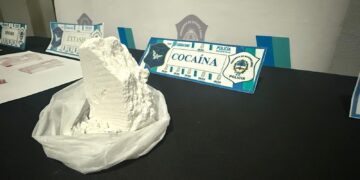 UN DETENIDO CON COCAÍNA Y PASTILLAS DE ÉXTASIS
