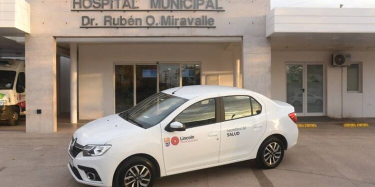 LINCOLN: EL MUNICIPIO ADQUIRIÓ UN VEHÍCULO 0KM DESTINADO A LA SECRETARÍA DE SALUD 