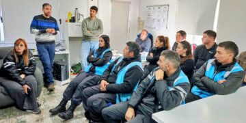 PROFESIONALES DE EDEN BRINDARON UNA CAPACITACIÓN A INSPECTORES SOBRE PROCEDIMIENTOS ANTE CONTINGENCIAS ELÉCTRICAS