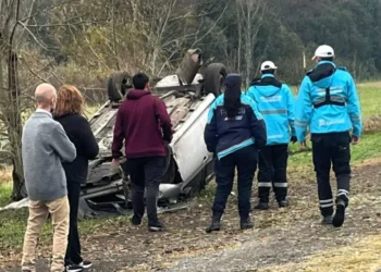 DOS PERSONAS HOSPITALIZADAS POR EL VUELCO DE UN AUTOMOVIL EN RUTA 46