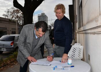 OMIC REALIZÓ UNA JUNTA DE FIRMAS EN DEFENSA DE LA LEY DE ZONA FRÍA